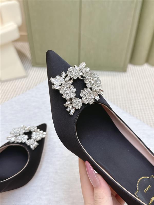 20251127171740793 310